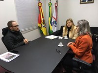 Câmara recebe diretoria da Fundação Proamb